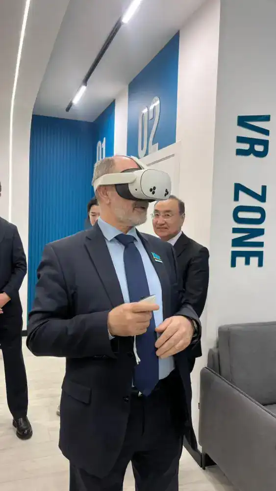 «Экономь воду — сохраняй будущее»: в столице прошел единый эко-час (10)