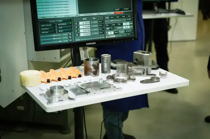 Айдарбеку Сапарову презентовали первый в Казахстане агротехнопарк (3)