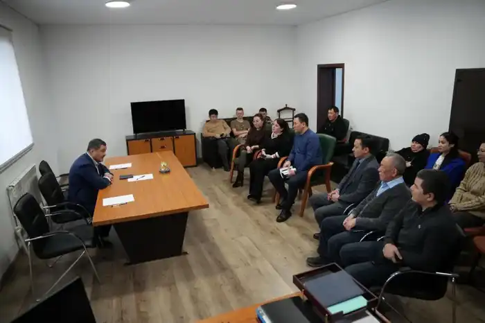 В Астане на территории Индустриального парка №1 состоялась встреча, посвященная обсуждению проекта Конституции (2)