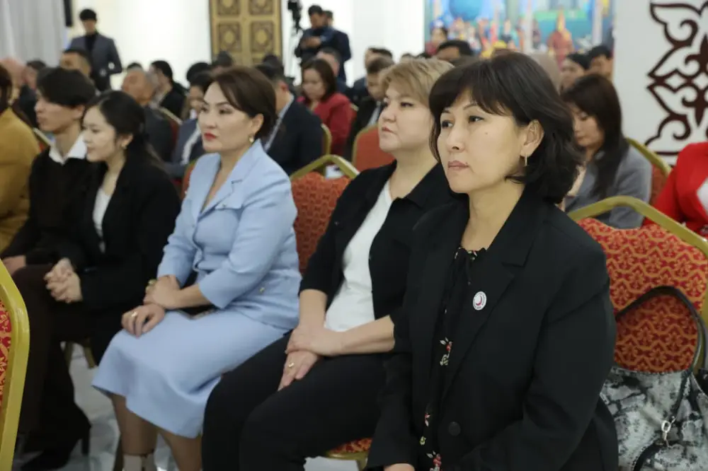 Ербол Карашукеев подчеркивает важность НПО в укреплении связей между обществом и властью на международном уровне Астане