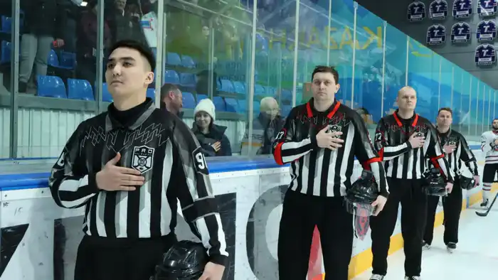 Хоккейная команда «Торпедо» в чемпионате Казахстана обыграла «Горняк» (3)