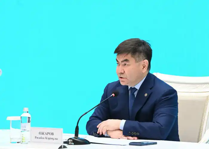 Встреча экспертов: «Народная Конституция» как основа крепости государства Астане