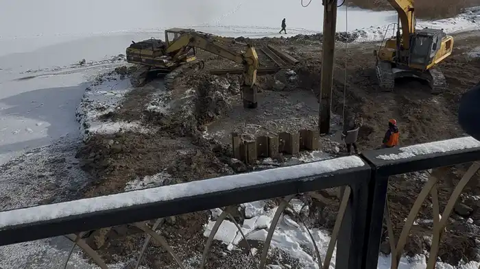 Ветер перемен: в посёлке Г. Мустафина старые дороги уступают место новым в борьбе с паводками Астане