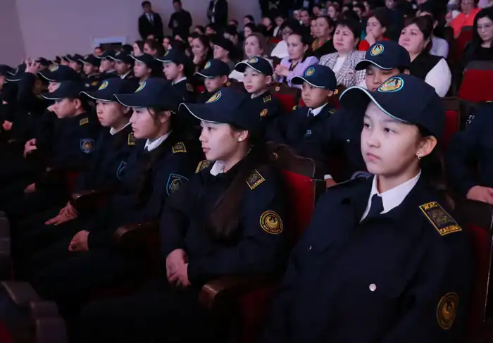 Приоритеты семейной политики и борьба с насилием: в Жамбылской области прошел республиканский форум (7)