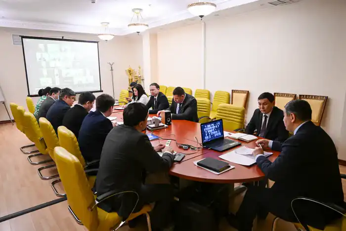 Совещание Руслана Есеналина о конституционной реформе и её значении для спорта Астане