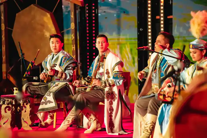 Культурный обмен: этно-фольклорный ансамбль «Жошы» демонстрирует музыкальное наследие Казахстана на Днях культуры в Катаре Астане