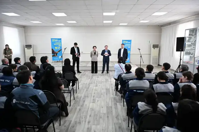 Работники ТЭЦ в Актобе поддержали новую Конституцию (7)