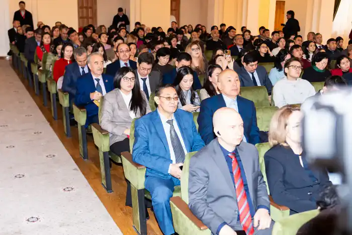 НАУКА БУДУЩЕГО: ФОРСАЙТ, ДАННЫЕ, ПРИОРИТЕТЫ (8)