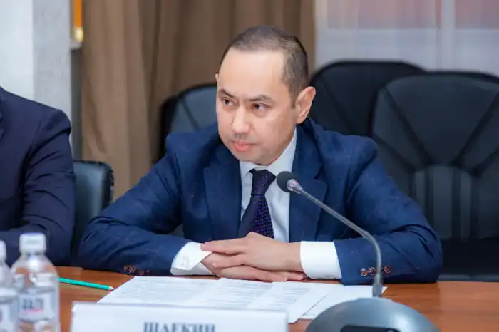 Арман Шаккалиев провёл первое заседание обновлённого Общественного совета (5)