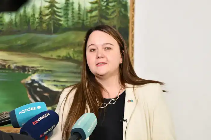 Таза Қазақстан: Прошел показ экологического документального фильма «Топырақтың алты дюймі» (6)