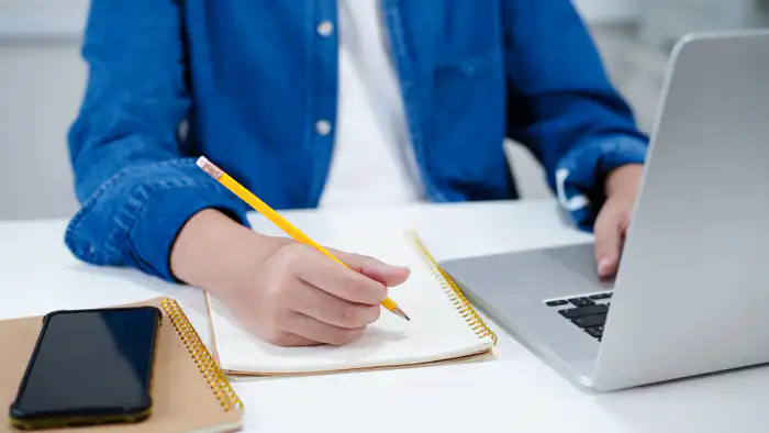 Астана: часть школьников перейдёт на дистанционное обучение 25 февраля Астане