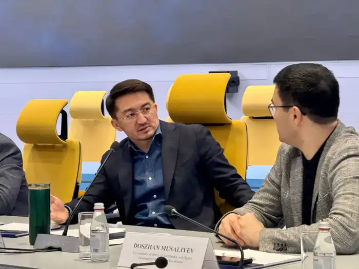 Мадиев проверил Starlink в Казахстане Астане