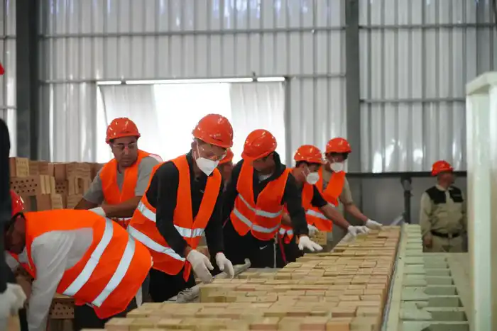 НУРАЛХАН КУШЕРОВ ПРОРАБОТАЛ С ИНВЕСТОРАМИ ХОД РЕАЛИЗАЦИИ НОВЫХ ЗАВОДОВ (2)