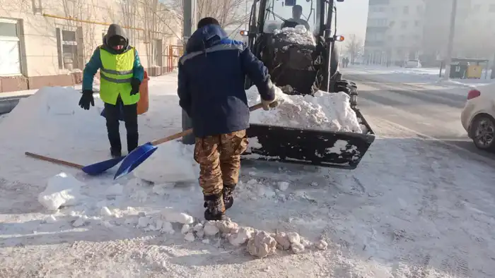 Астана: более 6 млн кубометров снега вывезены с начала зимы Астане