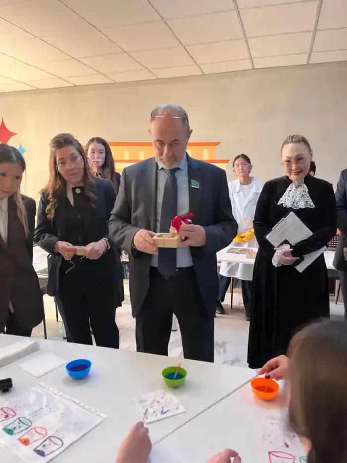 «Экономь воду — сохраняй будущее»: в столице прошел единый эко-час (6)