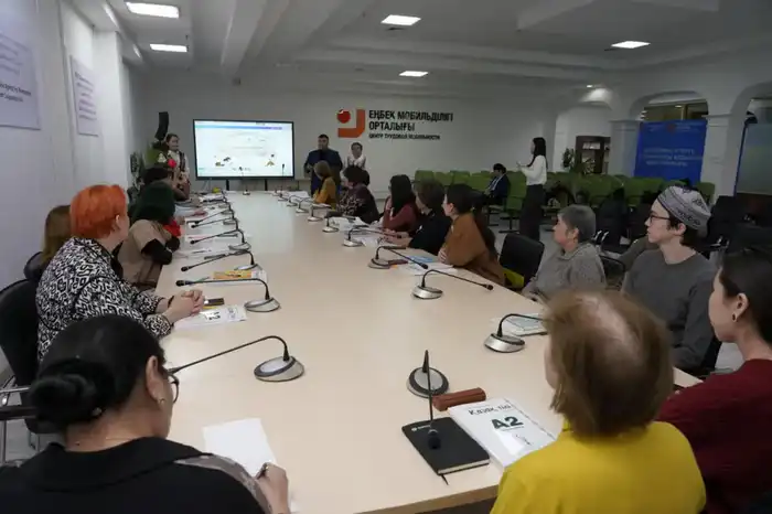 «Чистота языка – чистота мысли»: в Астане прошла лекция, посвященная повышению ответственности за государственный язык (3)