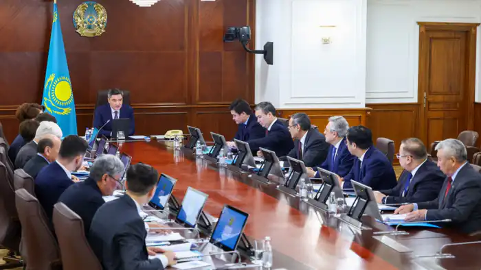 Премьер-министр Олжас Бектенов представил проект новой Конституции Казахстана, ориентированный на будущее и закрепляющий новые приоритеты развития страны. Астане