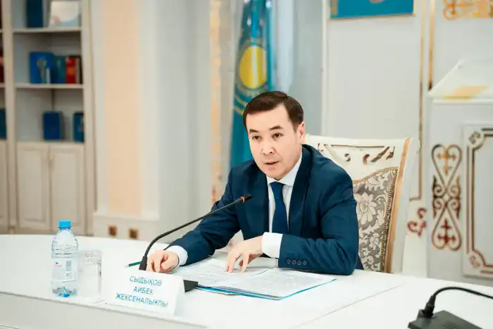 Обсуждение новой редакции Конституции представителями культуры в Астане Астане