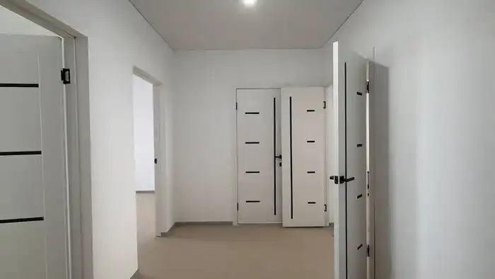 В Акмолинской области социально уязвимым категориям граждан вручены ключи от новых квартир (2)