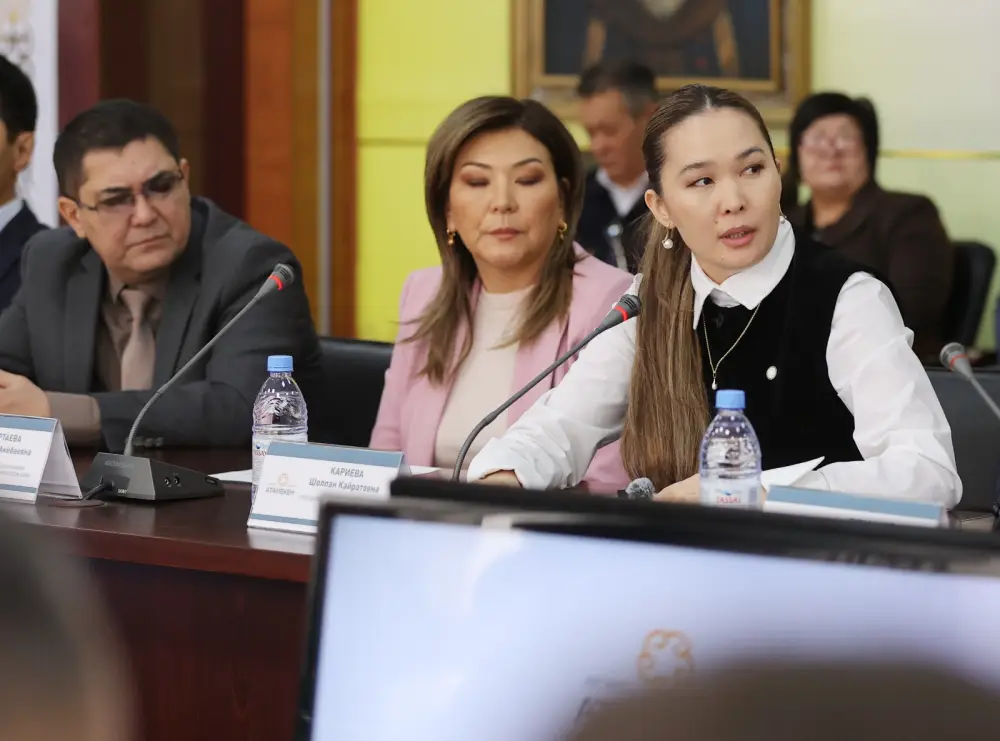 Ербол Карашукеев провёл встречу с председателем президиума «Атамекен» и предпринимателями (7)