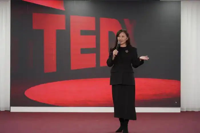 Работа адвокатов в школе-гимназии 97 для учащихся 8-9 классов Астане