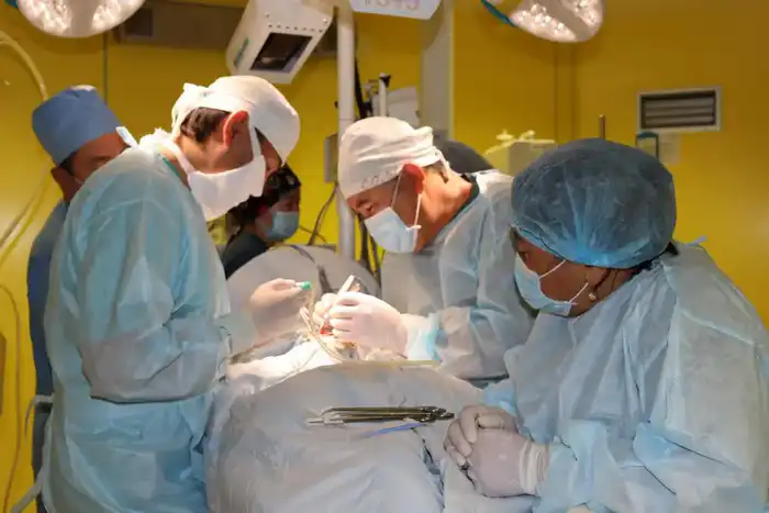 Уникальная операция в Алматы для 17-летней пациентки Астане