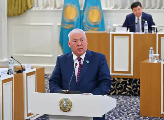 Изменения в Конституции Казахстана: новые формулировки могут предотвратить политические кризисы и укрепить стабильность Астане