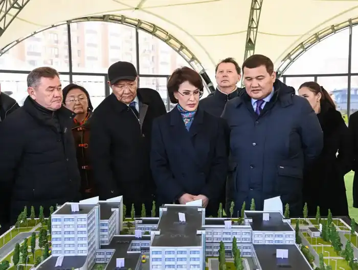 ГЛАВА МИНЗДРАВА ПОСЕТИЛА РЯД СТРОЯЩИХСЯ ОБЪЕКТОВ ЗДРАВООХРАНЕНИЯ В КЫЗЫЛОРДИНСКОЙ ОБЛАСТИ (7)