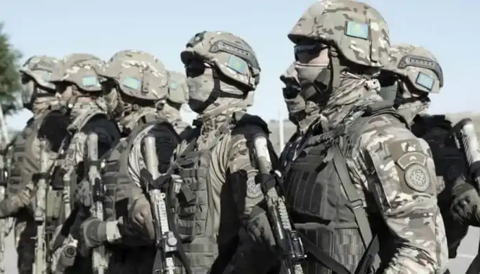 В Жанатасе проходят антитеррористические учения 'Жанатас-Антитеррор-2026', призывающие граждан соблюдать меры безопасности Астане