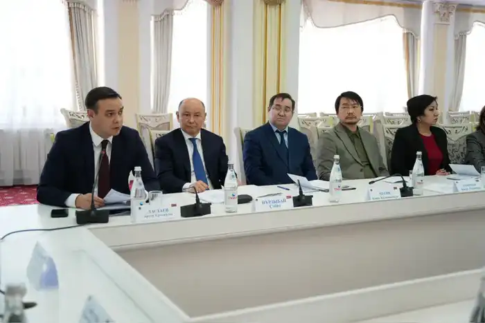 Новые политические институты в Астане Астане