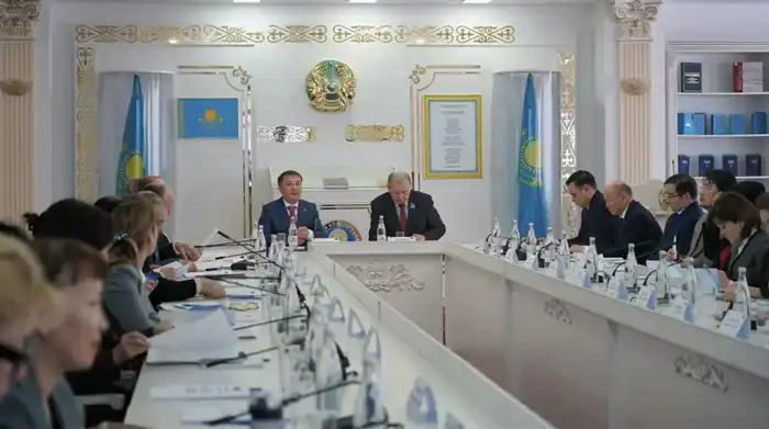 Артур Ластаев подчеркивает необходимость защиты прав человека в контексте новой Конституции Астане