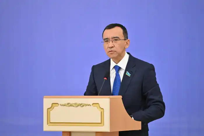 Обсуждение новой Конституции в ВКО: влияние на молодежь и экологические реформы Астане