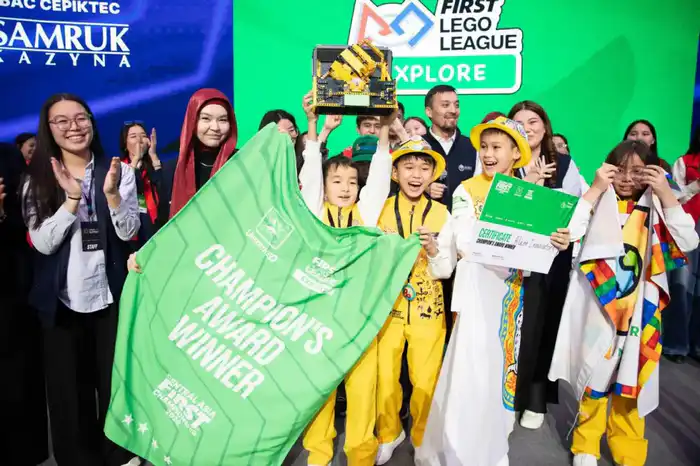 Команда из Алматы завоевала высшую награду Central Asia FIRST Championship 2026 (2)
