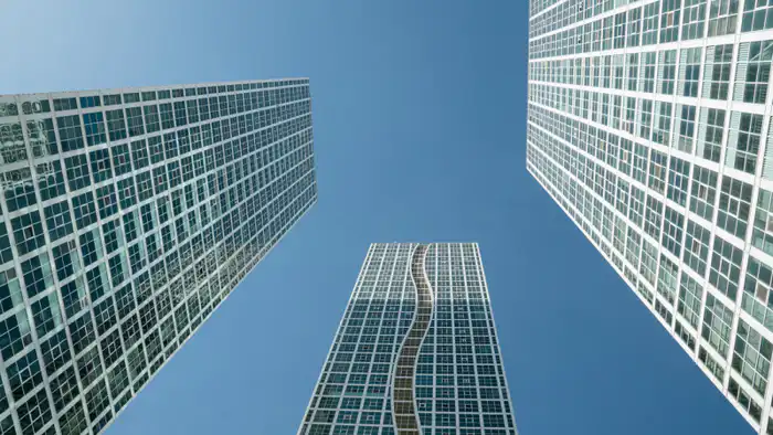 Социальные изменения в Казахстане: Почему жильё в Астане стало более привлекательным для инвестиций, чем в Алматы? Астане