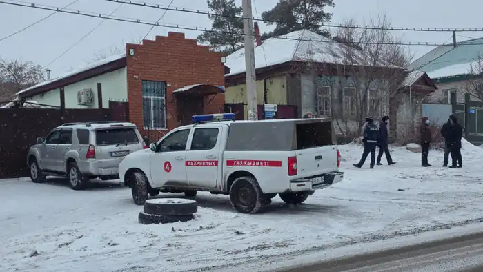 Трагедия в Актобе: Найдены тела женщины и троих детей в частном доме Астане
