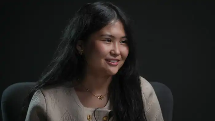 Бибисара Асаубаева открывает новые горизонты в личной жизни, отвечая ухажёрам из соцсетей и подчеркивая важность баланса между карьерой и отношениями Астане