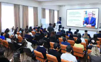 Поддержка экспертов и молодёжных лидеров Карагандинской области новой Конституции: шаг к улучшению прав граждан и развитию общества