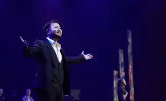 Вечер, посвященный 95-летию Мукагали Макатаева, оставил зрителей под впечатлением