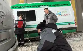 Каждый шестой автомобиль в Алматы нарушает экологические нормы, шокируя владельцев