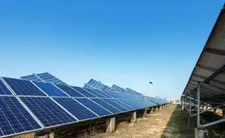 Семья в Енбекшиказахском районе получает доход от солнечной электростанции