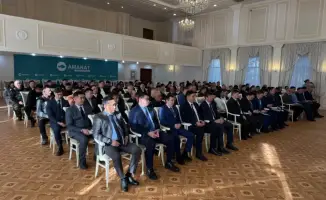 Вице-министр транспорта Максат Калиакпаров встретился с жителями Карагандинской области для обсуждения транспортной инфраструктуры