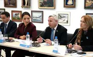 Депутаты и молодежь обсуждают проект новой Конституции Казахстана в Косшы