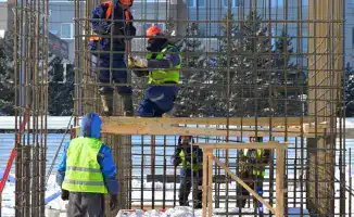 Аким области Асаин Байханов ознакомился с инвестиционными проектами региона, включая строительство гостиницы Novotel и посещение предприятий центральной промышленной зоны.