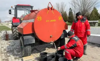 Чистота как искусство: 500 рук создали зеленый холст Тюлькубаса