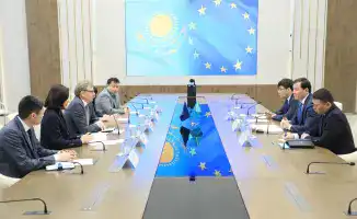 Аким Актюбинской области встретился с делегацией ЕС