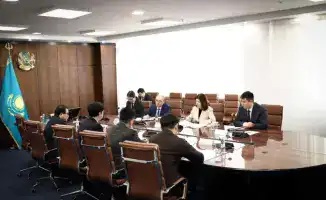 Цифровая трансформация образования в Казахстане обсуждение технологий и искусственного интеллекта