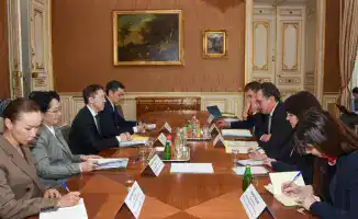 Переговоры Казахстана и Франции по экономике экологии и образованию