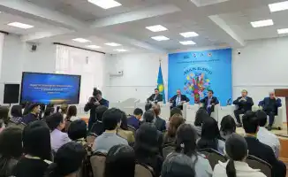 Круглый стол по волонтерству: Артур Ластаев подчеркивает конституционную ценность инициатив