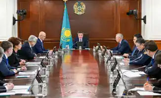 Олжас Бектенов обсуждает новую Конституцию в Алматы