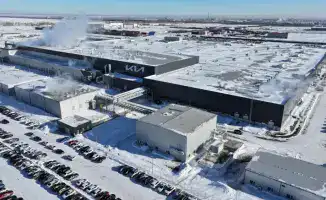 Работники завода Kia Qazaqstan поддерживают инициативу по новой Конституции в контексте социально-экономического развития региона